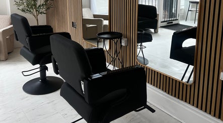 calma salons- Altrincham image 2