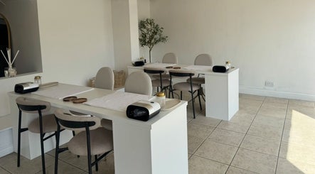 Calma Salons - Chester