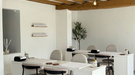 calma salons - Chester