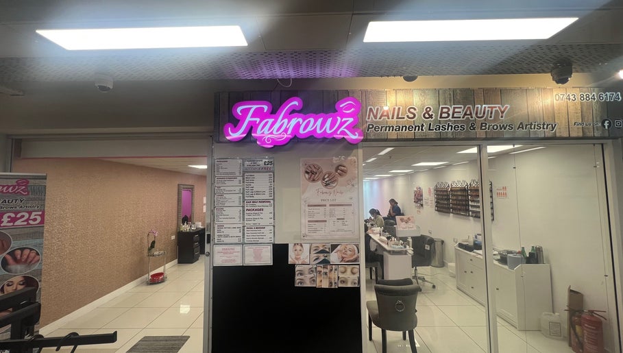 Fabrowz Springburn image 1