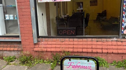 Fabrowz Summerston image 2