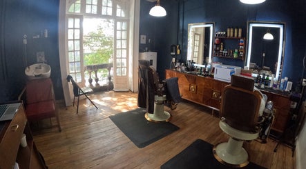 Escalpelo Barbershop imagem 2