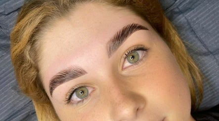 Brow Artistry by Letitia WELLINGTON POINT & CLEVELAND