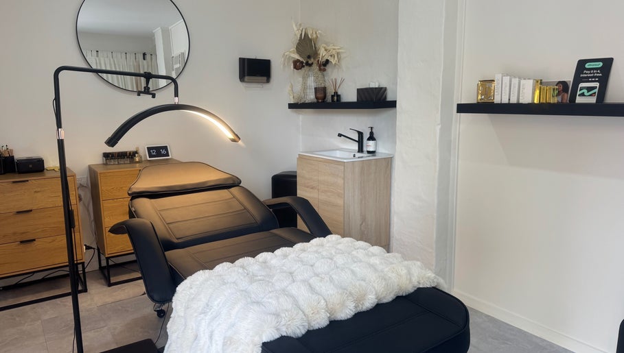Elegant treatment room at Cosmetic Artistry by Letitia in Brisbane, Queensland, AU with modern decor.