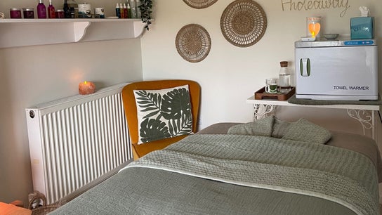 The Holistic Hideaway