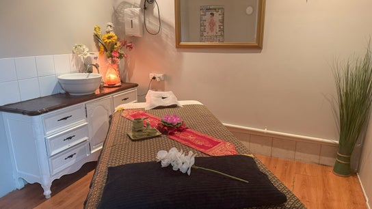 Lai Thai Massage and Spa