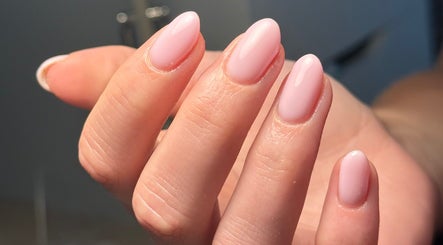Εικόνα Manicured By Amelia 3