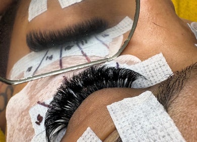 Close-up of eyelash extension at Rose Lash Studio LLC in Hollywood, Florida, US with mirror reflection.