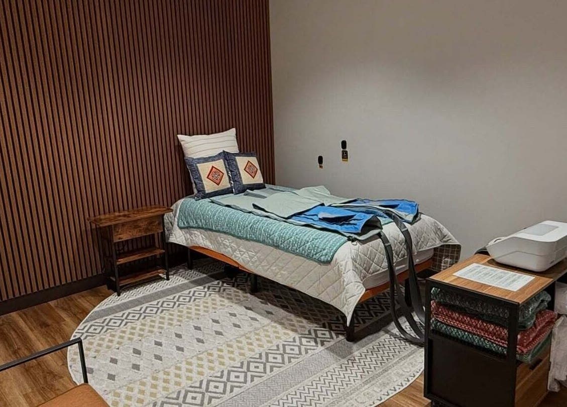 Inviting room at Sapa Wellness Workshops - Breath Work With R. Christian Minson in Denver, Colorado, US.