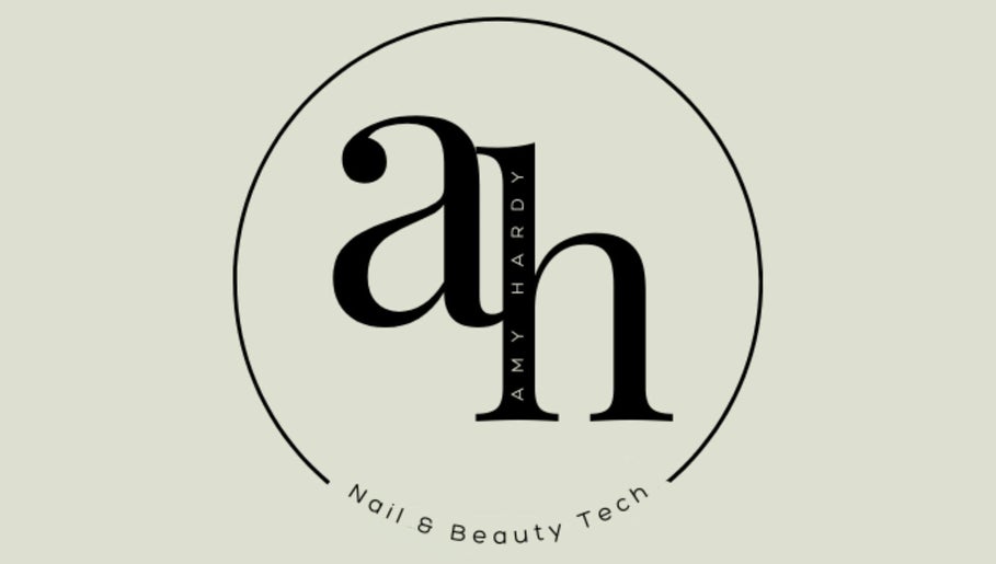 Amy Hardy - Nail and Beauty Tech, bilde 1