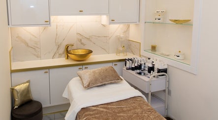 Beauty Bar St Albans image 2