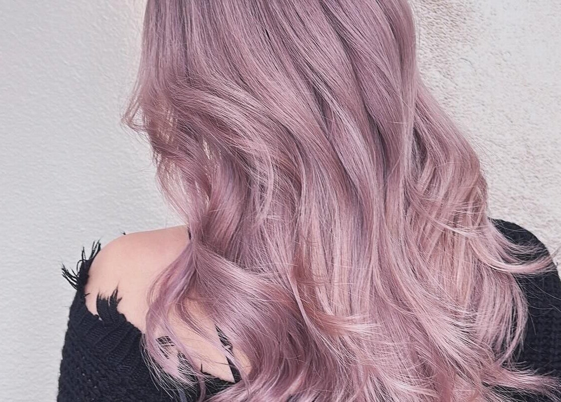 Lavender hair waves at Art OS Hair Salon, San Gabriel, California, US showcase trendy style.