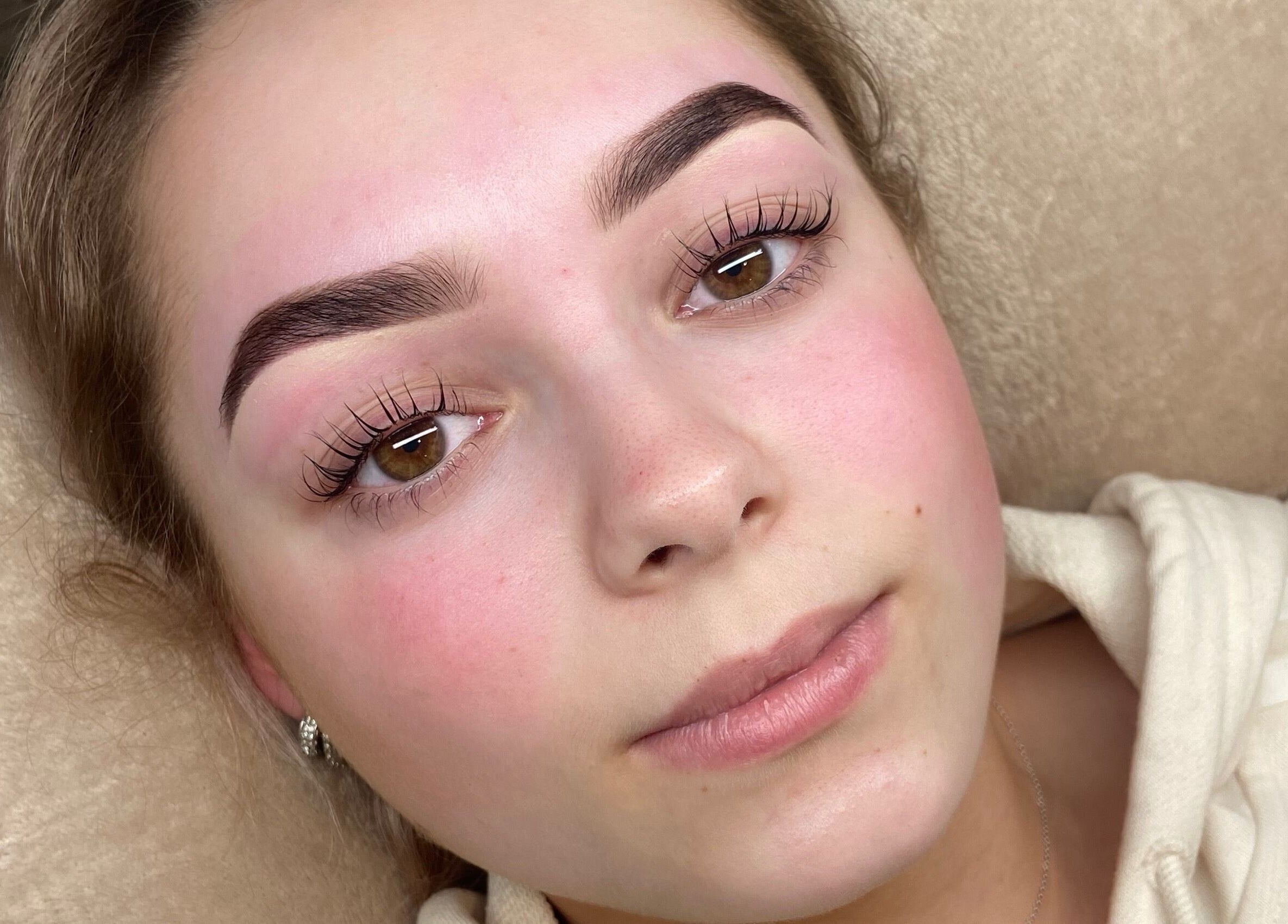 Close-up of expert lash enhancement at Meabh Keane Lashes, Tralee, IE. Lashes appear full and perfectly styled.