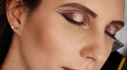 Pure Oasis Beauty & Lifestyle image 3