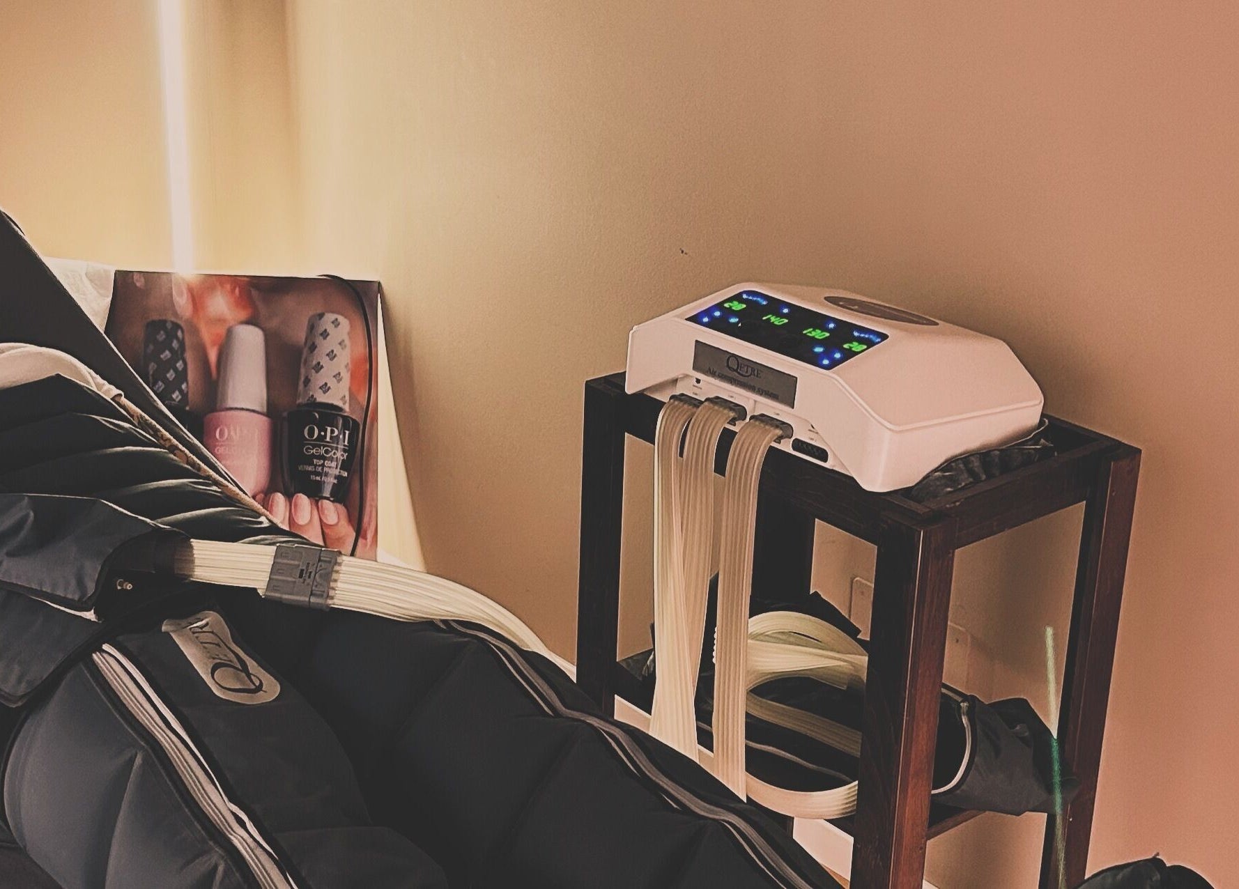 Esperienza di pressoterapia a Beauty Charme, Botticino, Lombardia, IT, per un benessere completo.