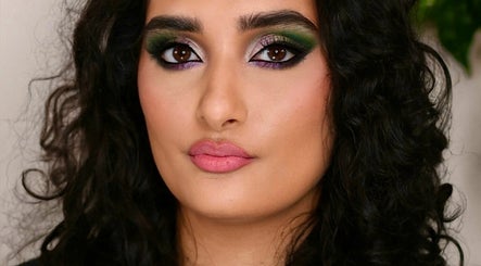 ANA KAY PRO | MAKEUP ACADEMY image 2