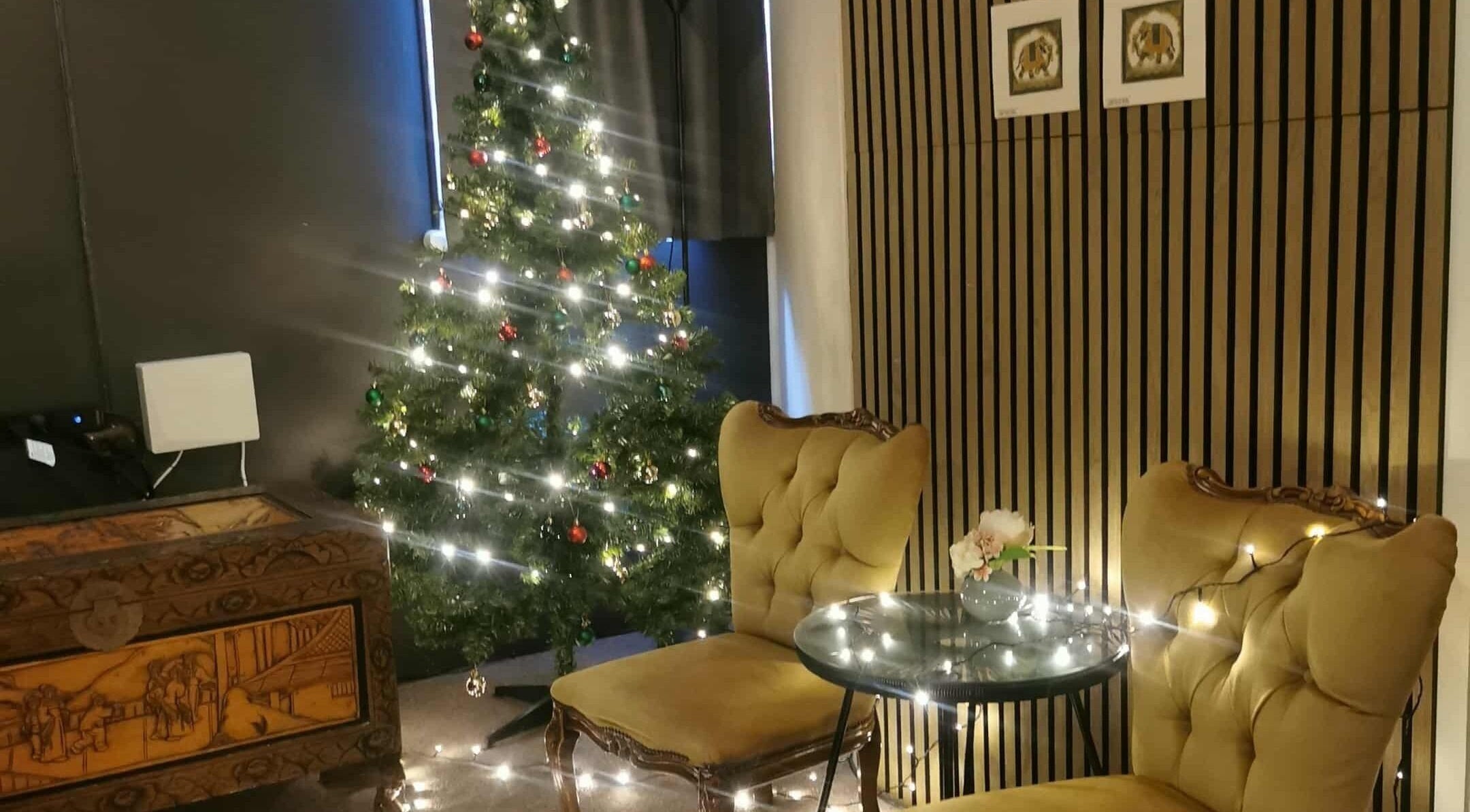 Festive seating area at Chang Thai Remedial Massage, Ipswich, Queensland, AU with holiday decor.