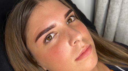 Browbae Artistry