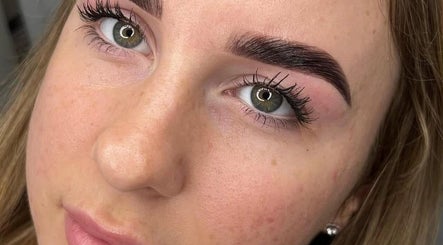 Browbae Artistry image 3