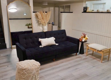 Stylish lounge at Kendra in Downey, California, US with modern decor and comfortable seating.