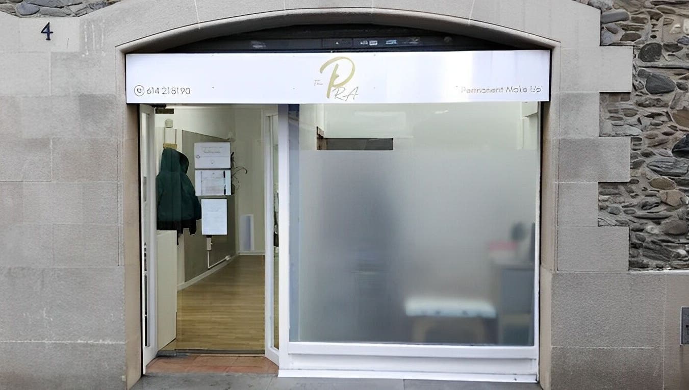 Fachada de The Pra Beauty Studio en Sant Celoni, Catalunya, ES.