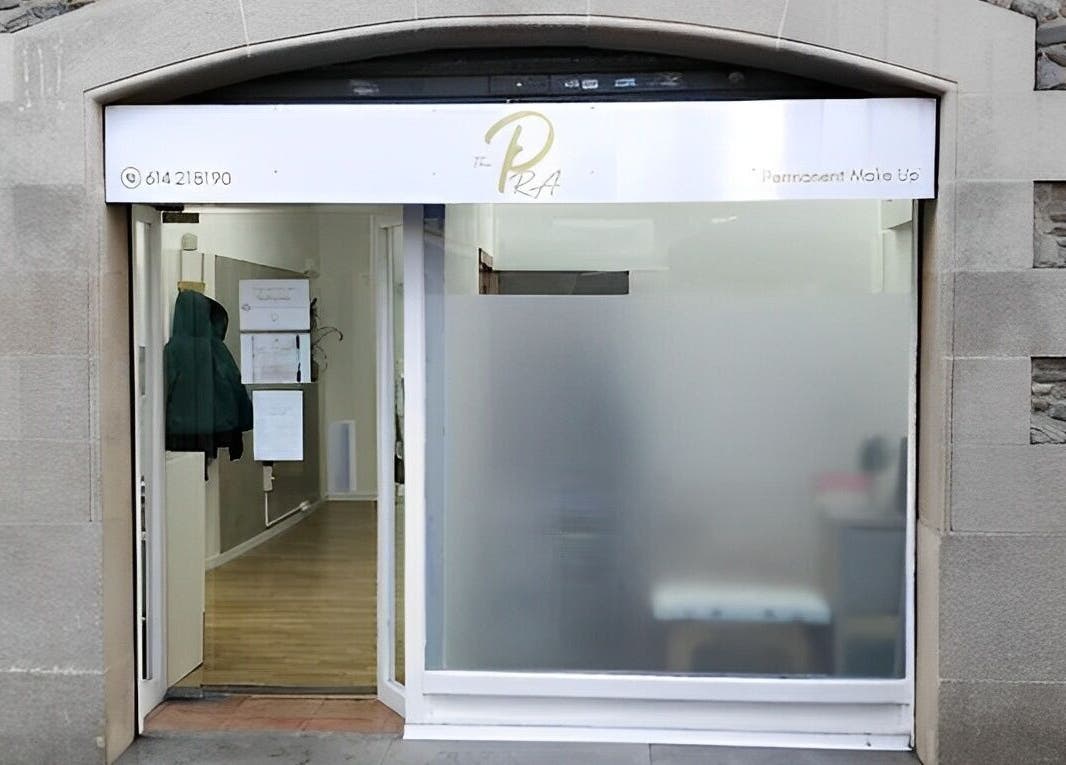 Fachada de The Pra Beauty Studio en Sant Celoni, Catalunya, ES.