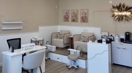 The Gel Nail Bar