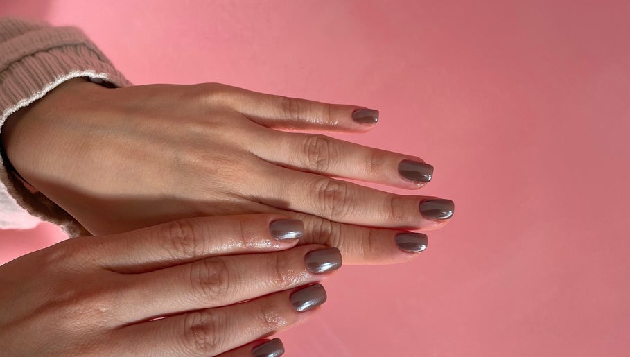 The Nail Society imej 1