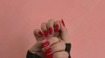 The Nail Society imej 2