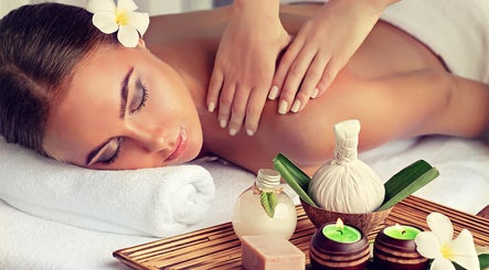 Yong Massage Therapy Ltd. изображение 2