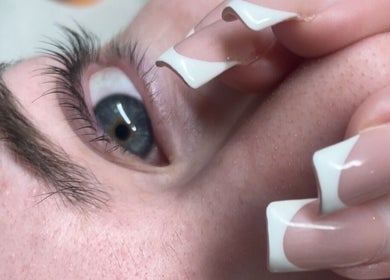 Close-up of eyelash styling at Angelica’s Glow Bar, Maple Ridge, British Columbia, CA.