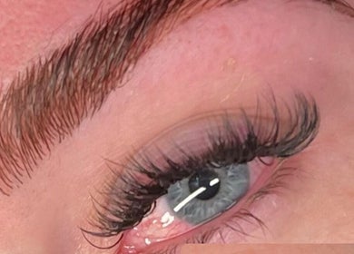 Close-up of eyelash extensions at Angelica’s Glow Bar in Maple Ridge, British Columbia, CA.