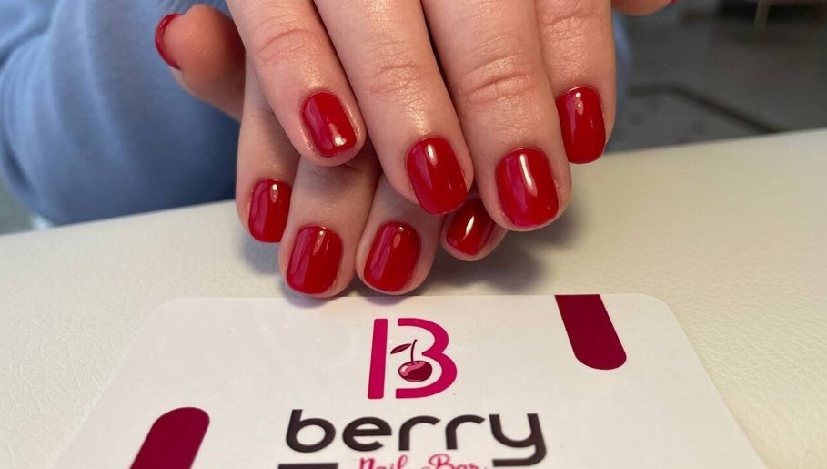 Nail Bar Berry image 1