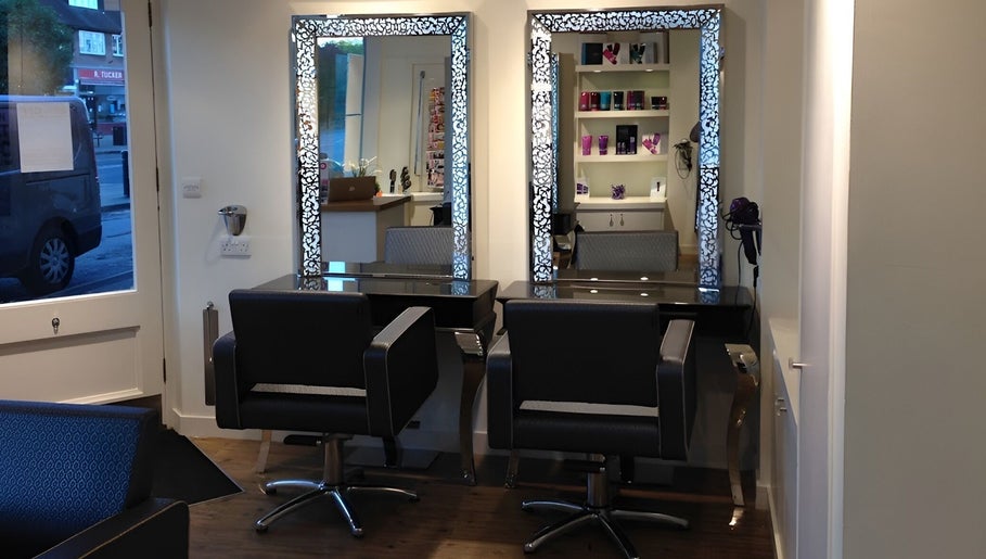Ben Forrest Hair Salon Ham image 1