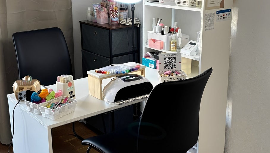 Lady Luxe Salon image 1