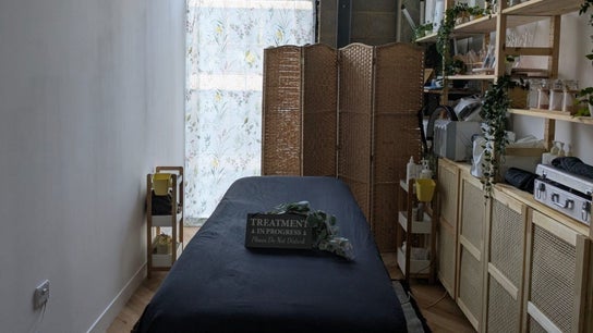 Beauty Room Rental