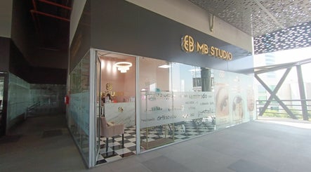 MB Studio Brows to go Cejas y pestañas -  Puntacero image 2