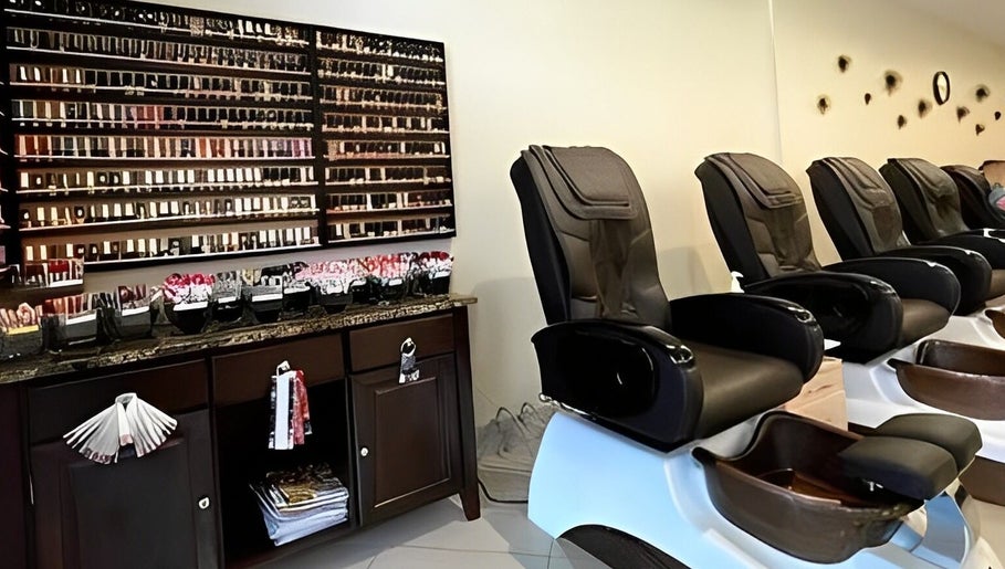 Elysian Nails & Spa image 1