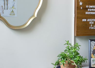 Calm ambiance at Good Moon Bodywork (Jaz Frazier, LMT), Buffalo, New York, US, with mirror and plants.