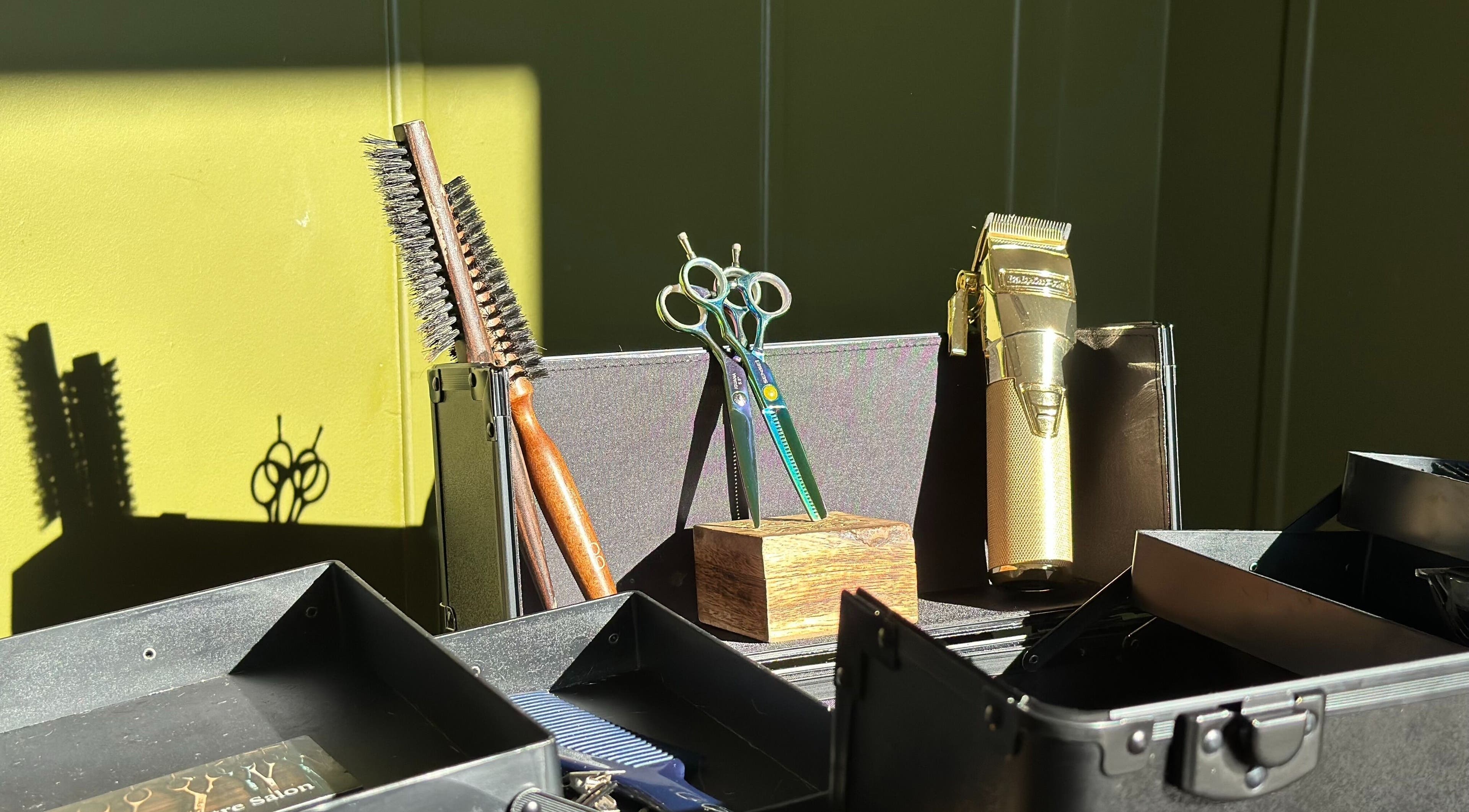 Instruments de coiffure à François Coiffeur à Domicile, Nantes, Pays De La Loire, FR.
