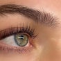 Lash Naturally