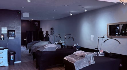 Skin Revive & Ink