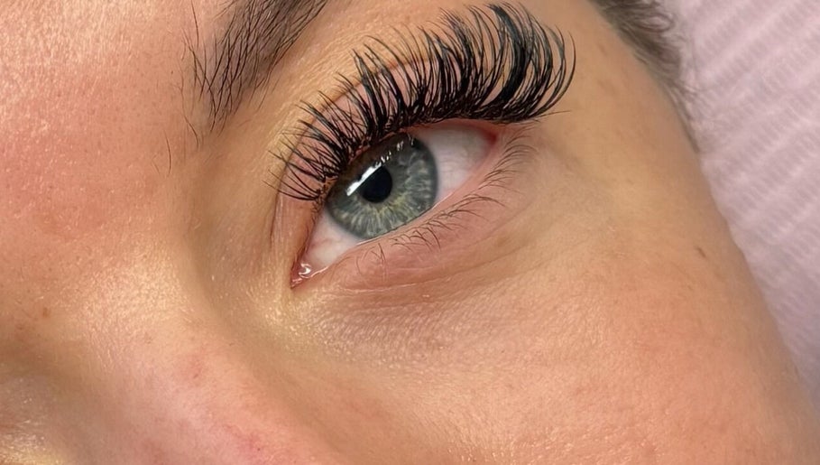 Lilys Lashes obrázek 1