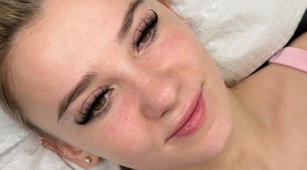 Lash Luxe Randwick – obraz 2