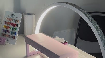Lee Rose Nail Studio