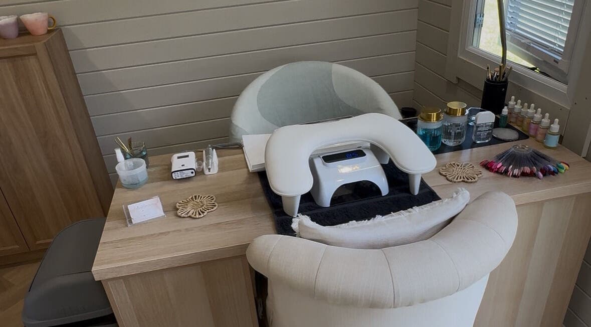 Elegant nail station at Bellisamani in Rickmansworth, England, GB, showcasing modern manicure setup and tools.