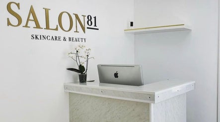 Salon 81 image 2