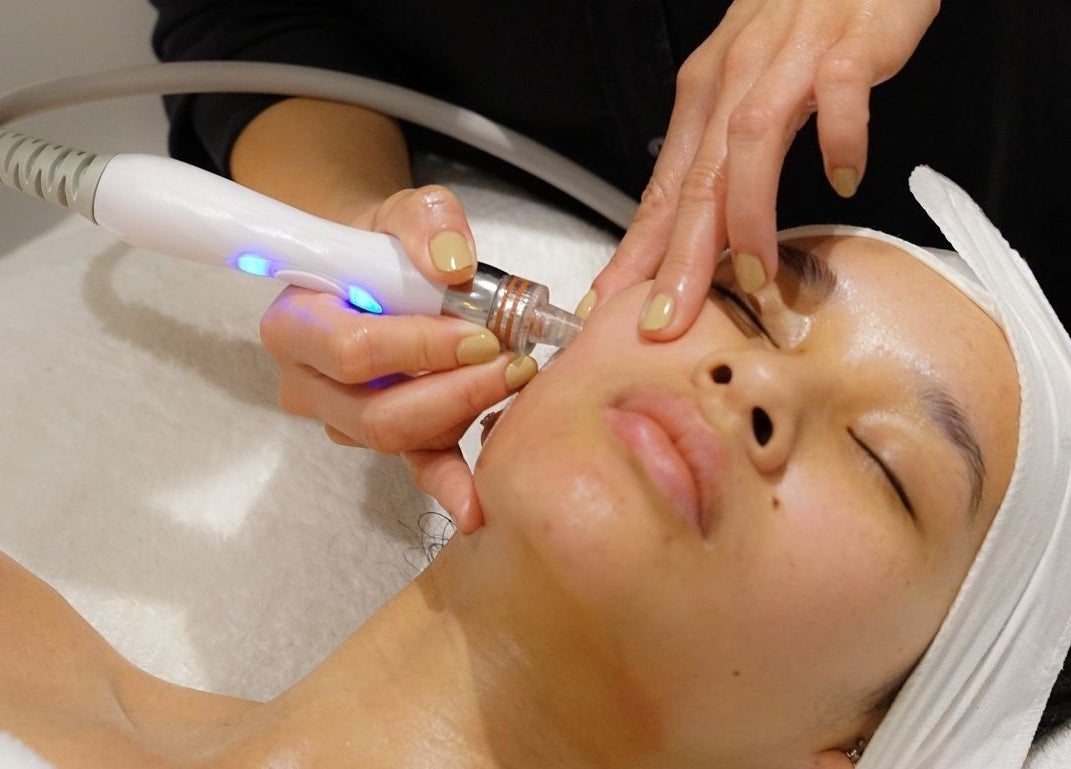 Facial treatment at Blanc to Noir, Canley Heights, New South Wales, AU enhancing skin with advanced care.