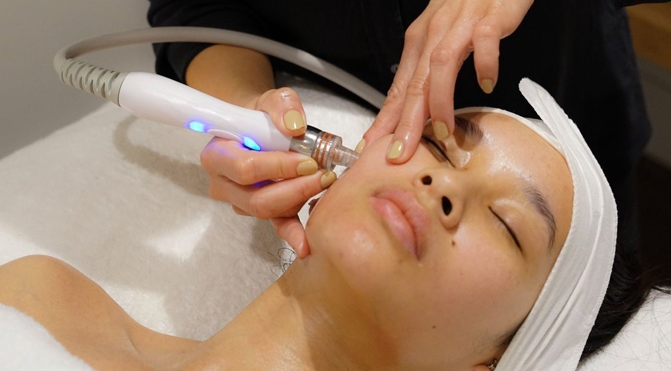 Facial treatment at Blanc to Noir, Canley Heights, New South Wales, AU enhancing skin with advanced care.