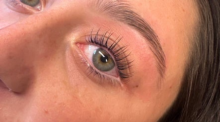 Lash Studio by Megan image 3